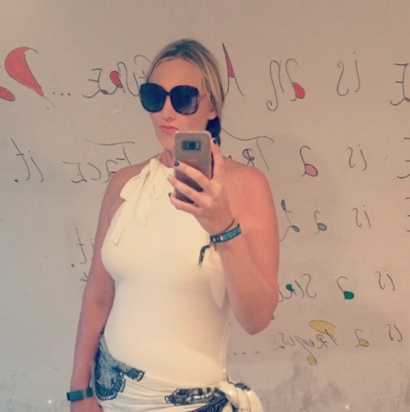 About me! ❤️ ⬇️ ❤️ - Picture 8 of 8